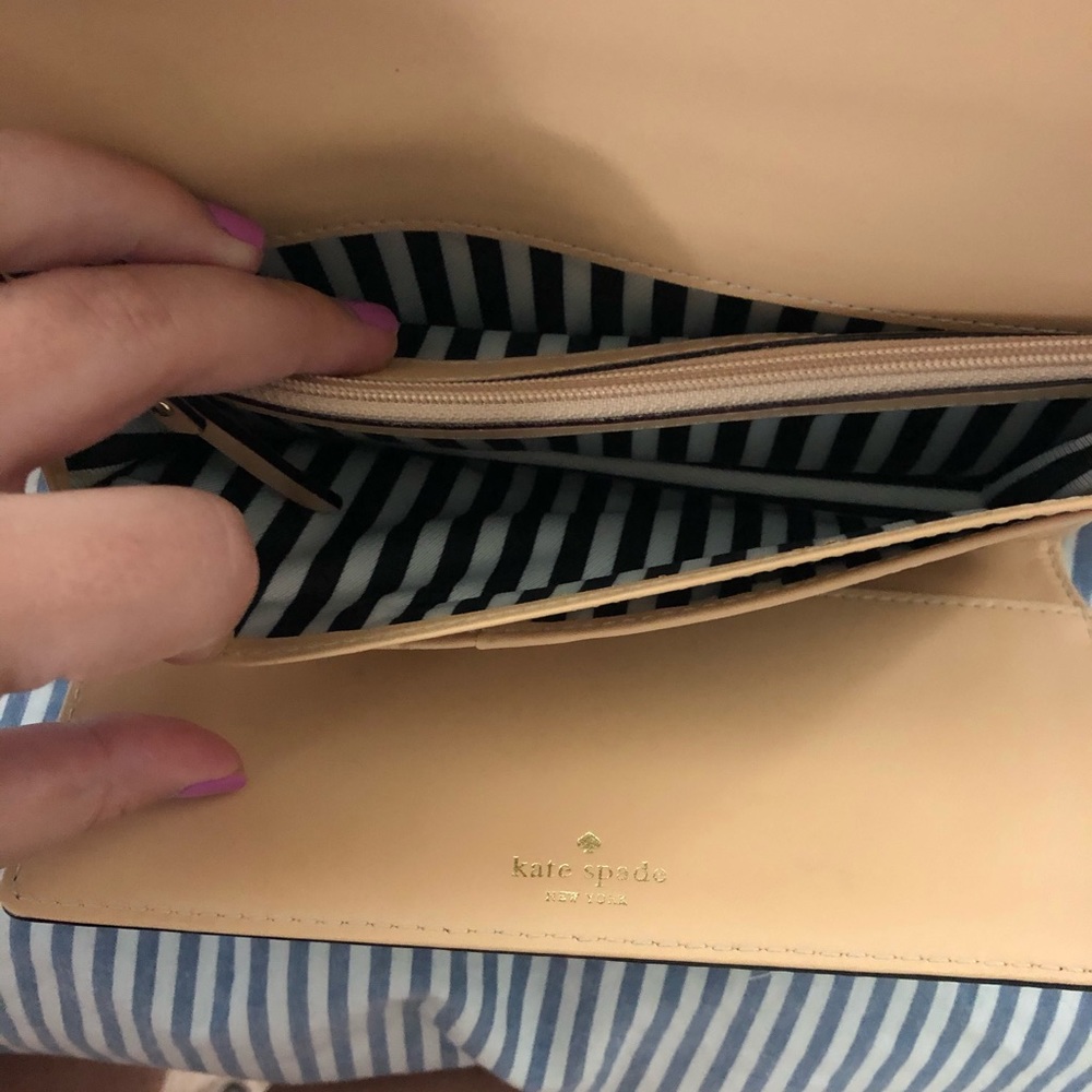 Black Kate Spade Wallet - Picture 3 of 5